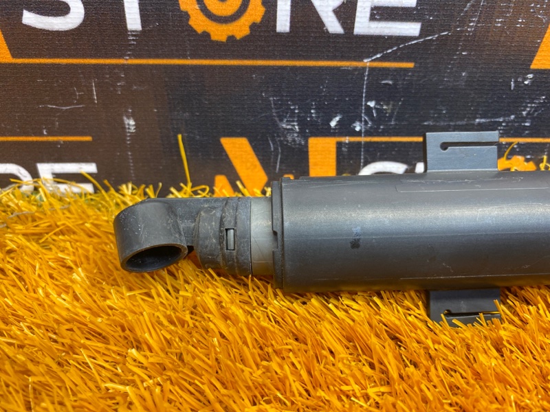 Форсунка омывателя фары, 1000 рублей, Красноярск