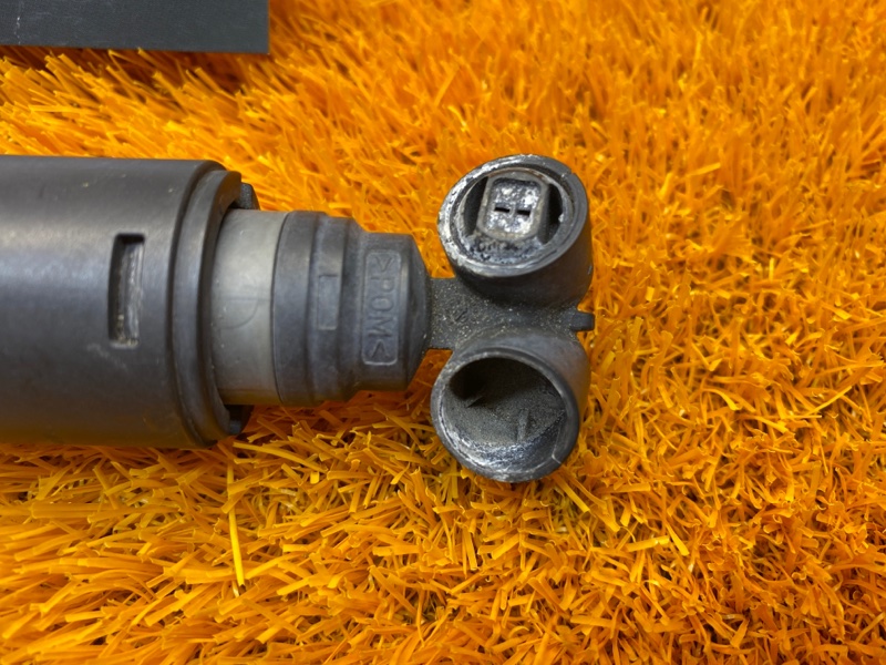 Форсунка омывателя фары, 1000 рублей, Красноярск