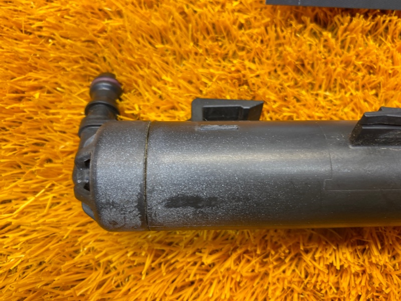 Форсунка омывателя фары, 1000 рублей, Красноярск