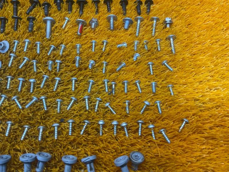болты и гайки, 400 рублей, Красноярск