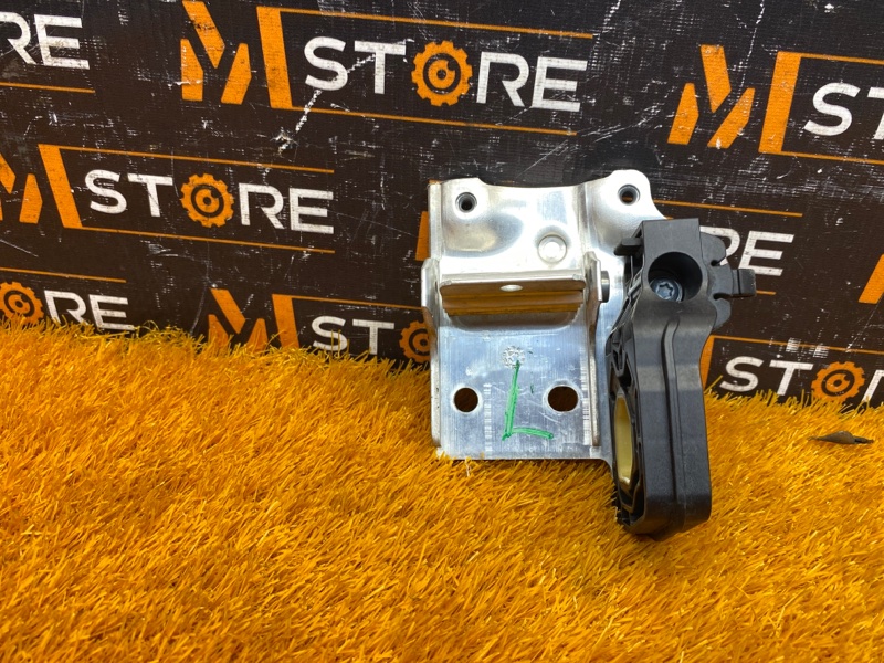 Кронштейн радиатора, 400 рублей, Красноярск