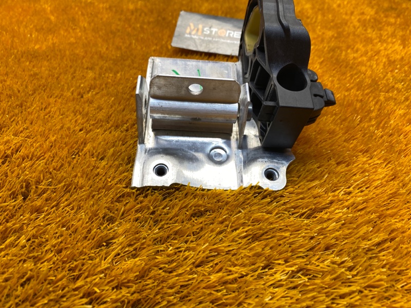 Кронштейн радиатора, 630 рублей, Красноярск