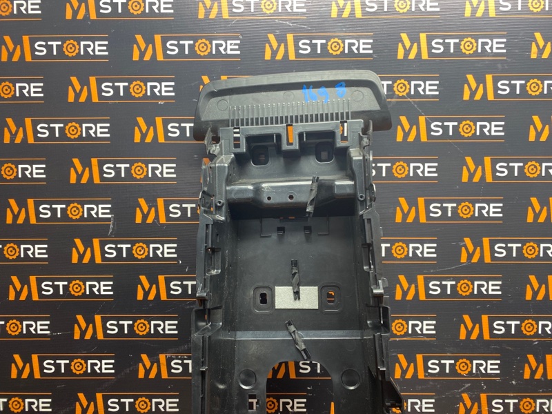 Консоль между сидений, 2000 рублей, Красноярск