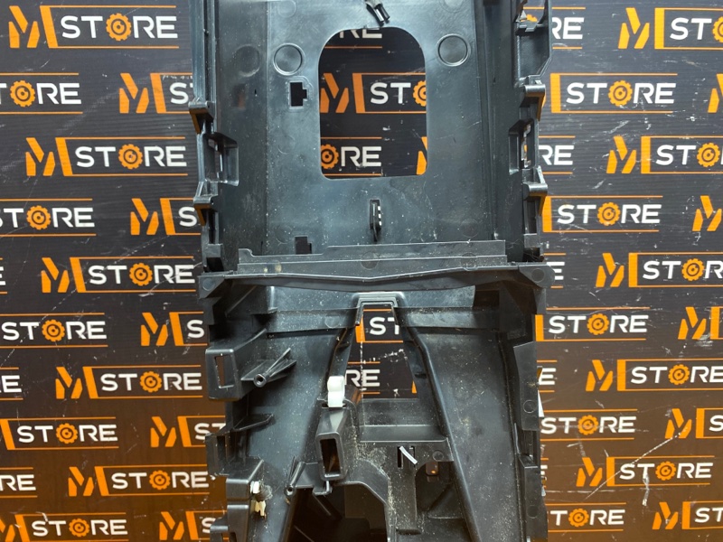 Консоль между сидений, 2000 рублей, Красноярск