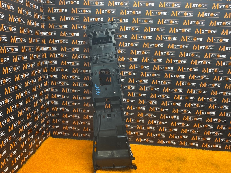 Консоль между сидений, 2000 рублей, Красноярск