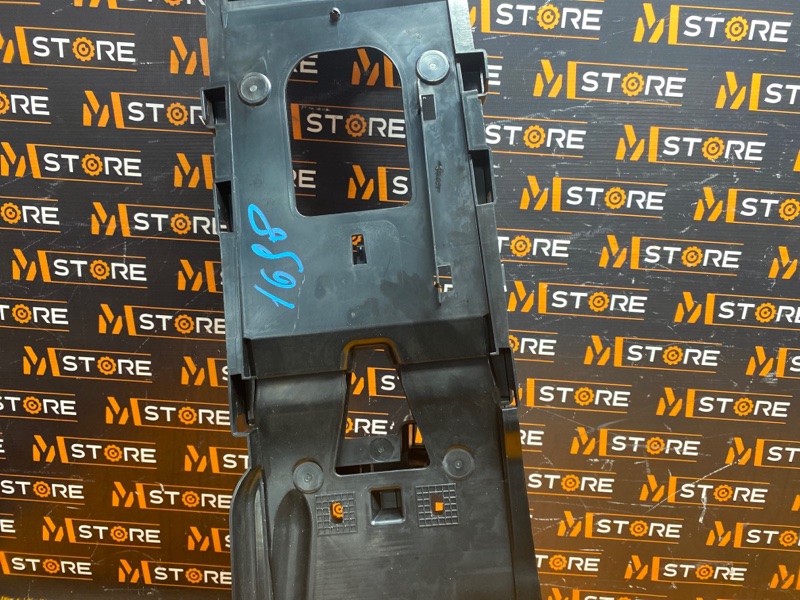 Консоль между сидений, 2000 рублей, Красноярск