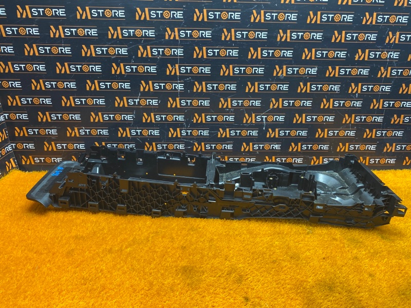 Консоль между сидений, 2000 рублей, Красноярск