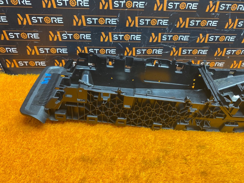 Консоль между сидений, 2000 рублей, Красноярск