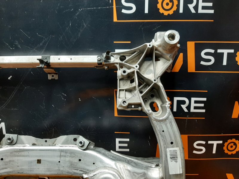 Балка поперечная (подрамник), 3780 рублей, Красноярск