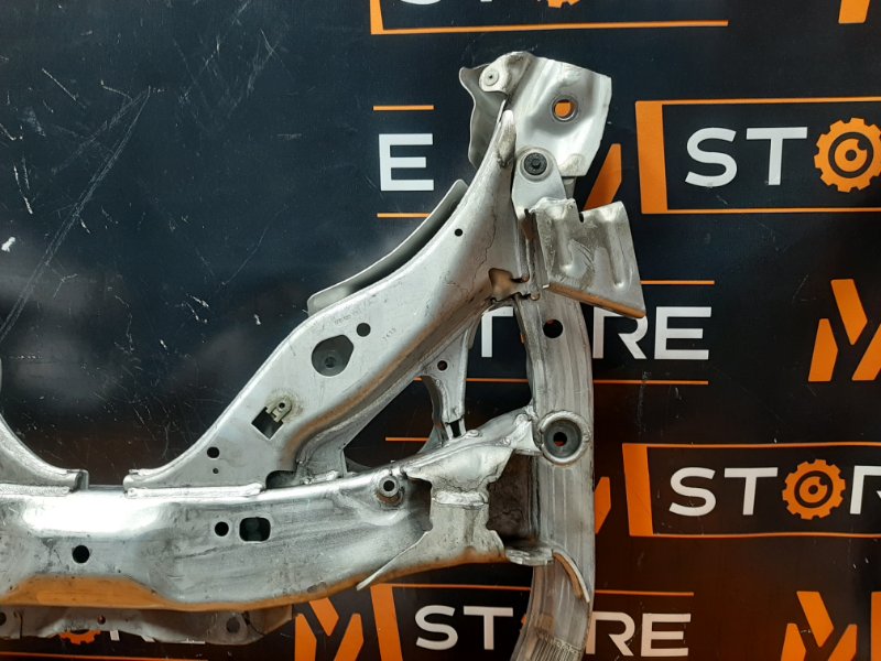 Балка поперечная (подрамник), 3780 рублей, Красноярск