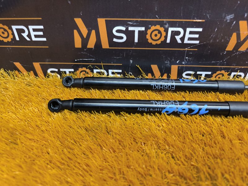 амортизатор капота, 2000 рублей, Красноярск