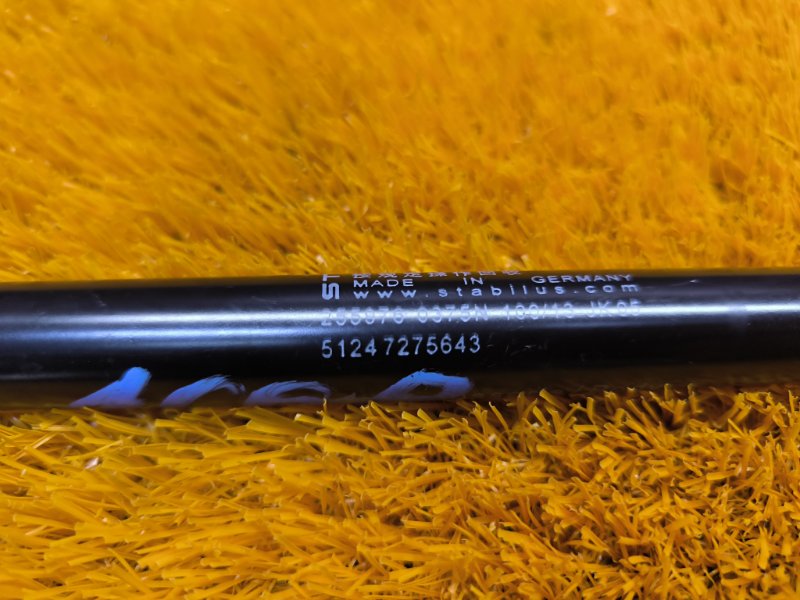 амортизатор капота, 2000 рублей, Красноярск