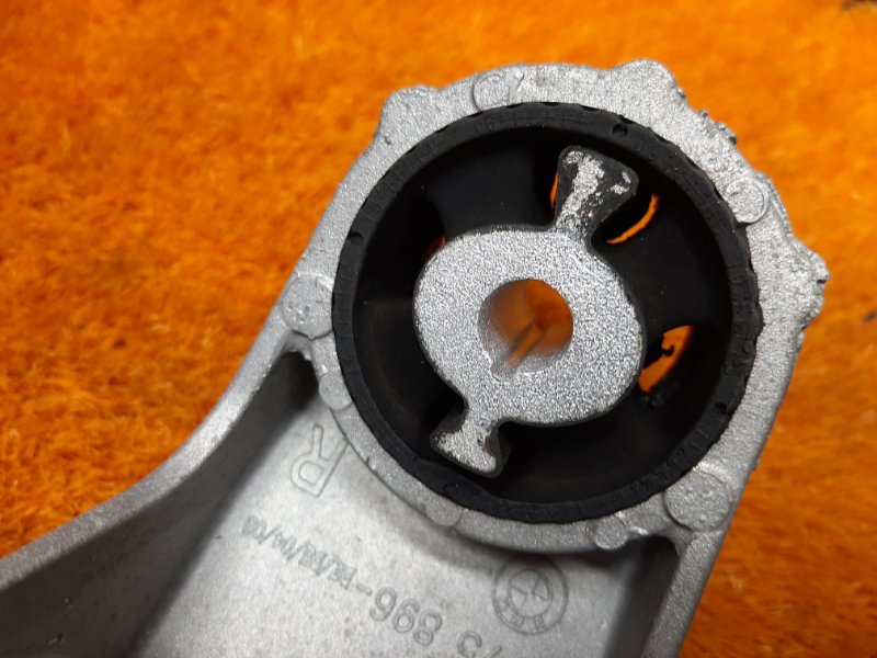 Балка поперечная (подрамник), 2500 рублей, Красноярск