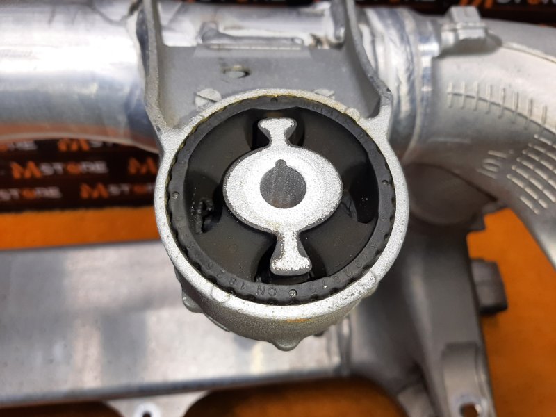 Балка поперечная (подрамник), 2500 рублей, Красноярск