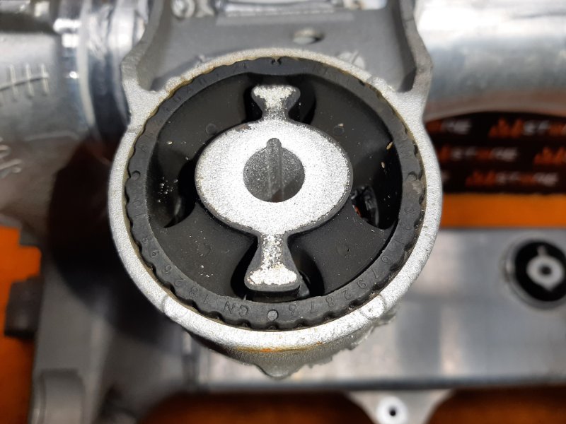 Балка поперечная (подрамник), 2500 рублей, Красноярск