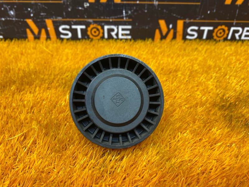 ролик обводной, 500 рублей, Красноярск