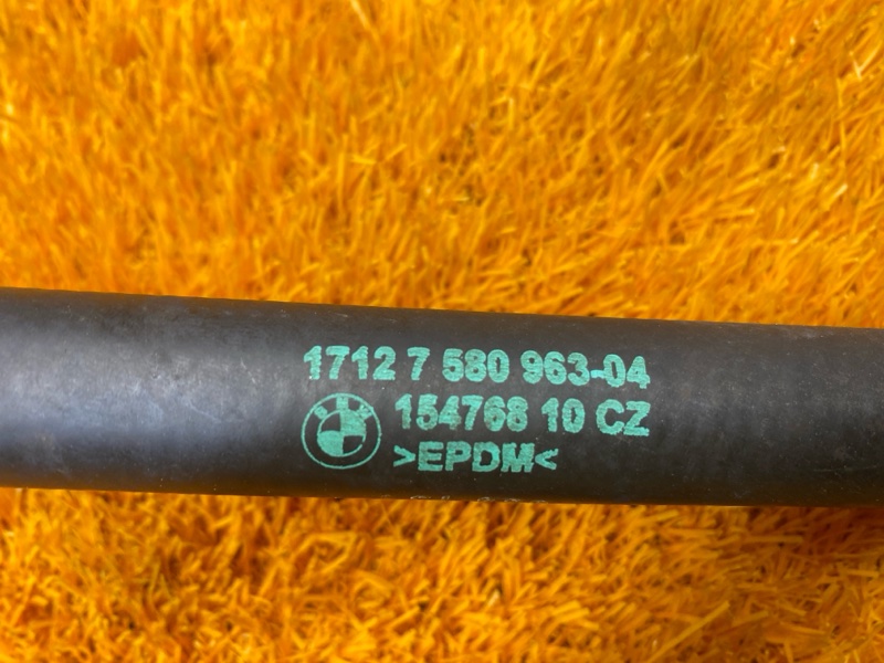 Патрубок системы охлаждения, 1000 рублей, Красноярск