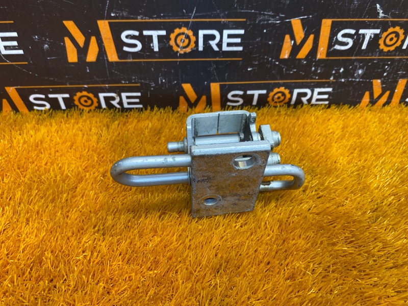 петля двери, 670 рублей, Красноярск