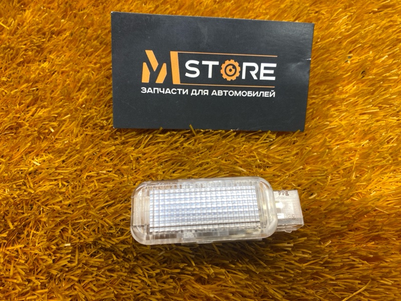 плафон освещения, 100 рублей, Красноярск