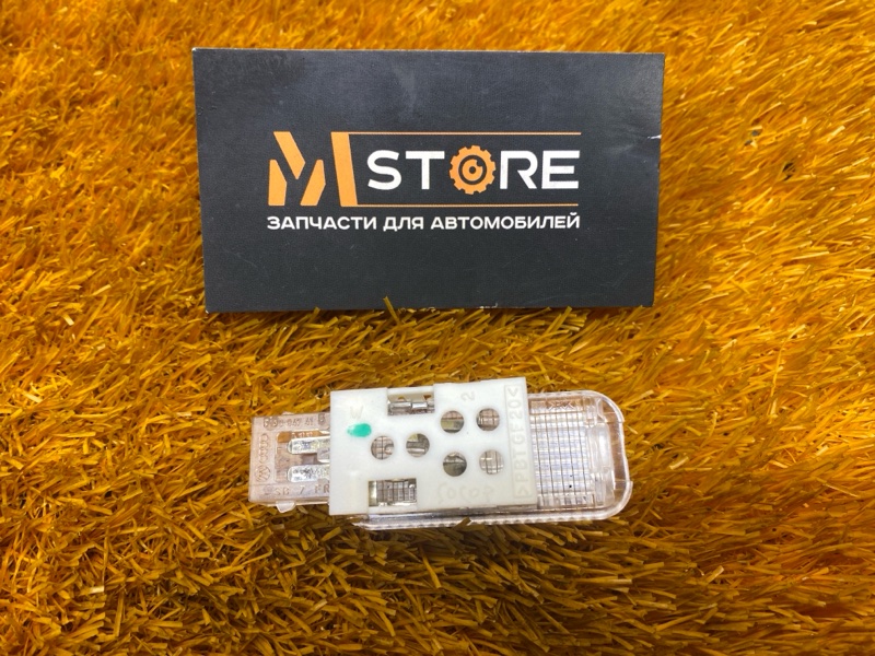 плафон освещения, 100 рублей, Красноярск