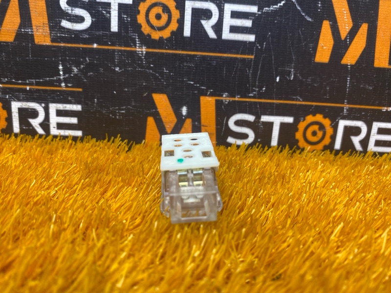 плафон освещения, 100 рублей, Красноярск