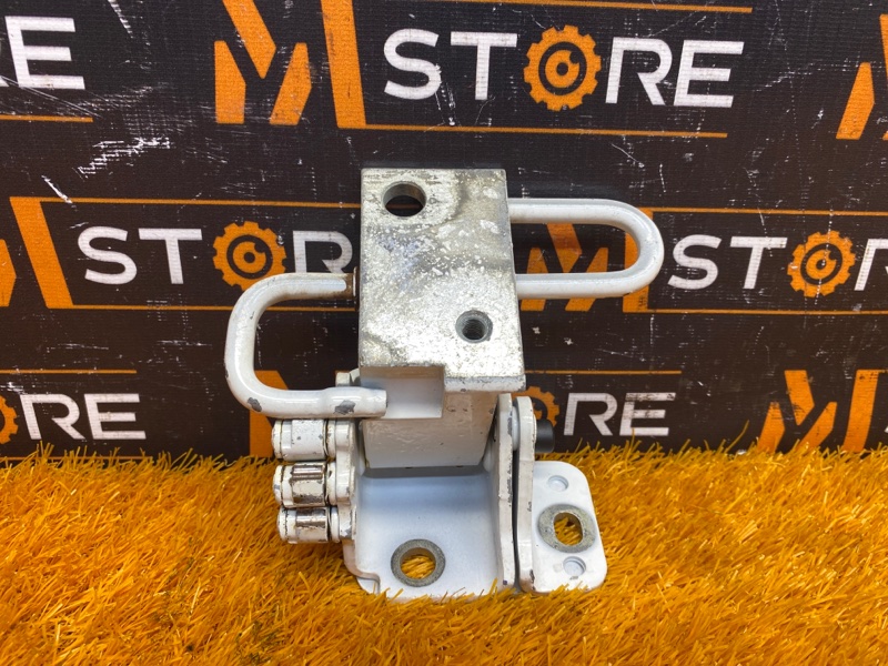 петля двери, 670 рублей, Красноярск