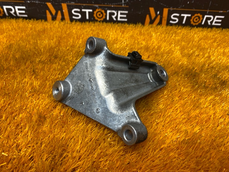 кронштейн, 340 рублей, Красноярск