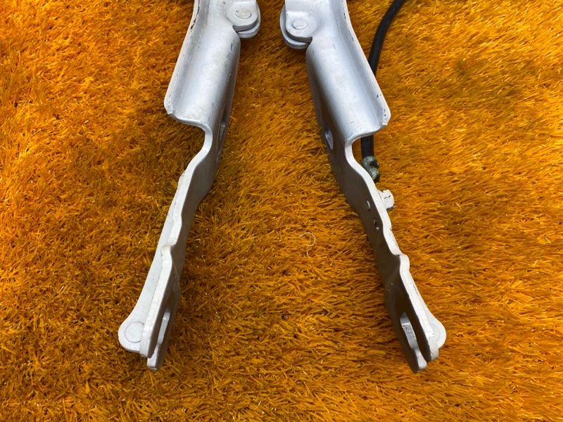 петля капота, 1360 рублей, Красноярск