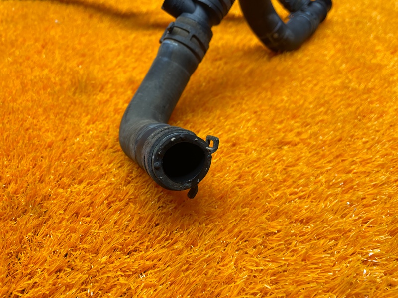 Патрубок системы охлаждения, 1500 рублей, Красноярск