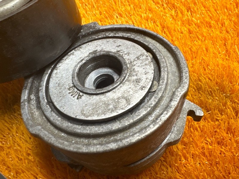 Натяжитель приводного ремня, 500 рублей, Красноярск