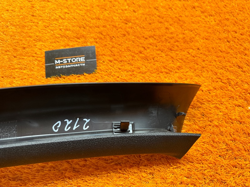 обшивка двери багажника, 360 рублей, Красноярск