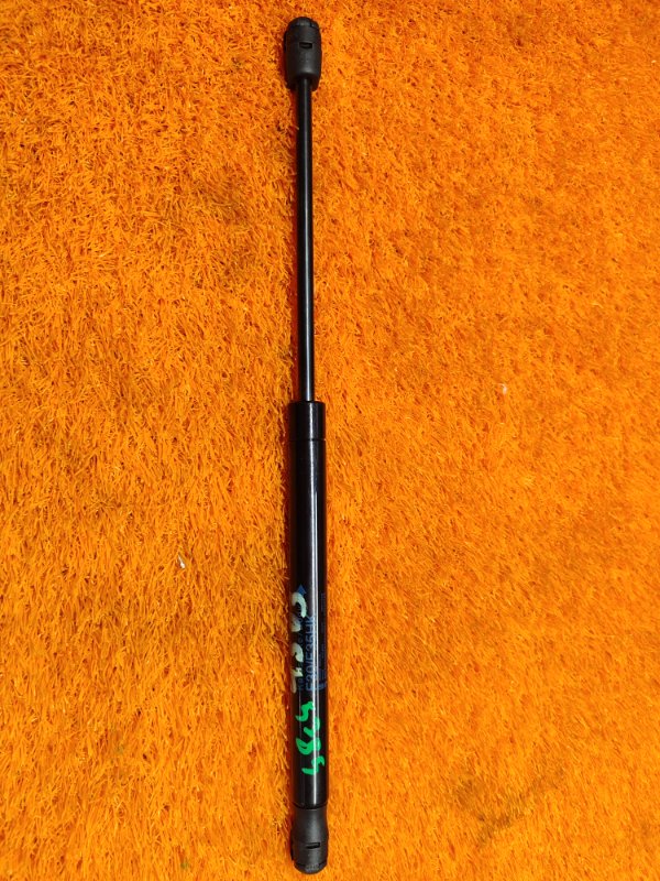 амортизатор багажника, 450 рублей, Красноярск