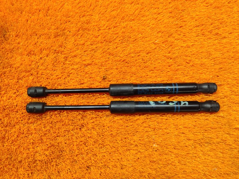 амортизатор капота, 900 рублей, Красноярск