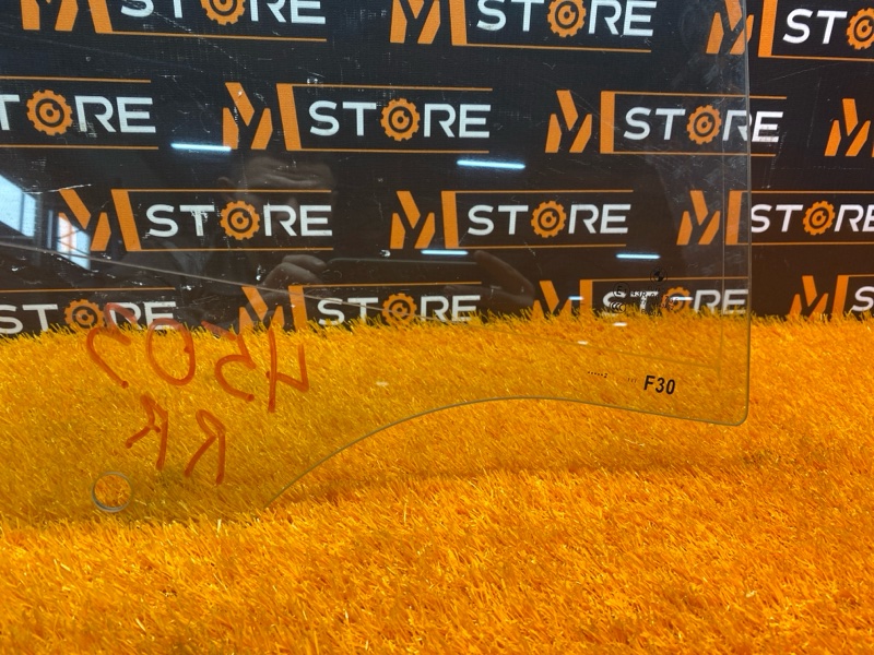 Стекло боковое, 1000 рублей, Красноярск