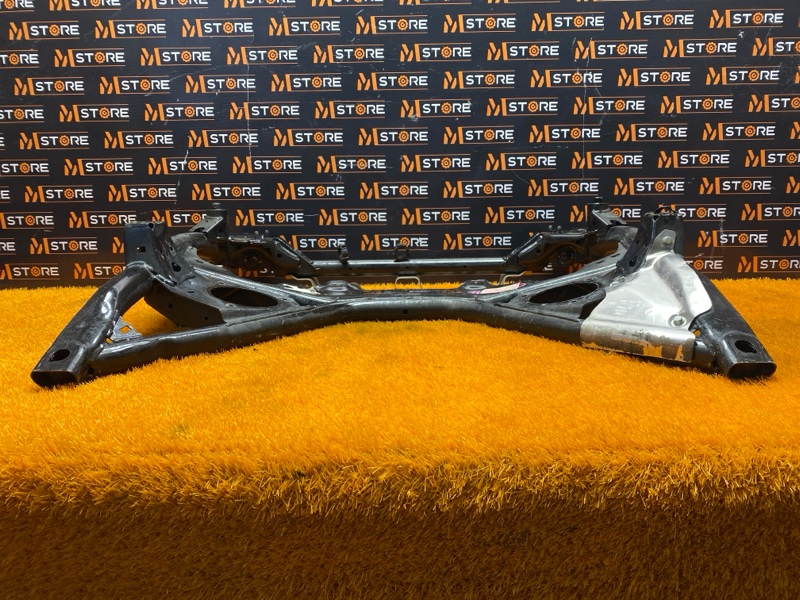 Балка поперечная (подрамник), 4000 рублей, Красноярск