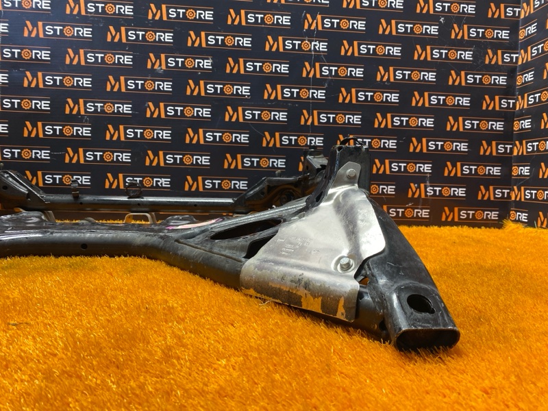 Балка поперечная (подрамник), 4000 рублей, Красноярск