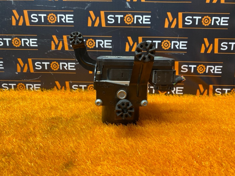 Блок ABS, 2560 рублей, Красноярск