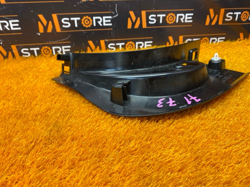 Накладка на порог салона, 300 рублей, Красноярск