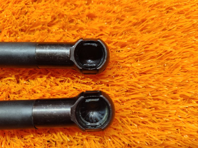 амортизатор багажника, 2000 рублей, Красноярск