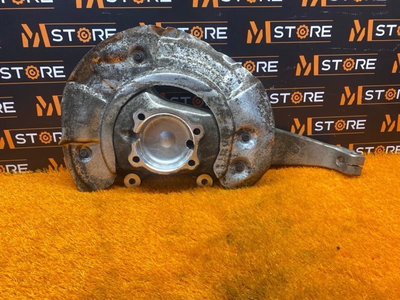 кулак поворотный, 1000 рублей, Красноярск