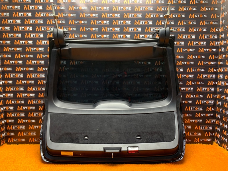 Крышка (дверь) багажника, 10500 рублей, Красноярск