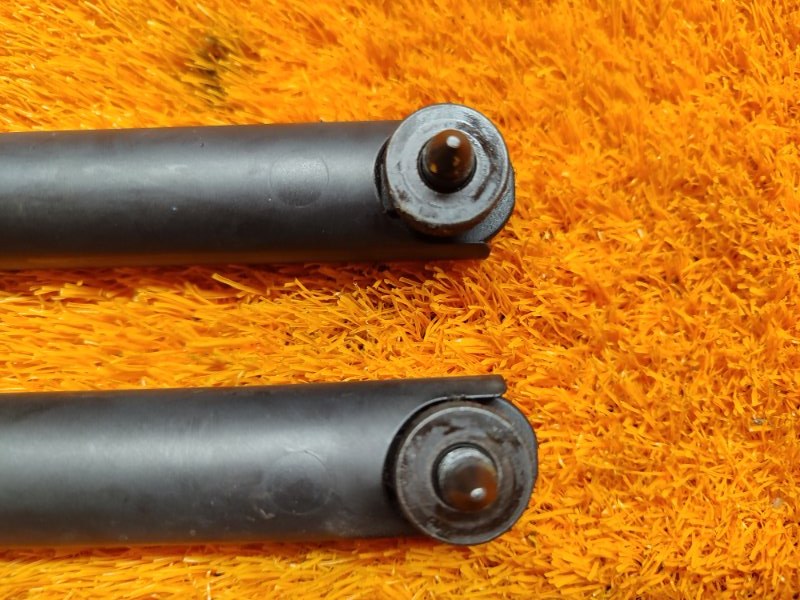 амортизатор багажника, 700 рублей, Красноярск