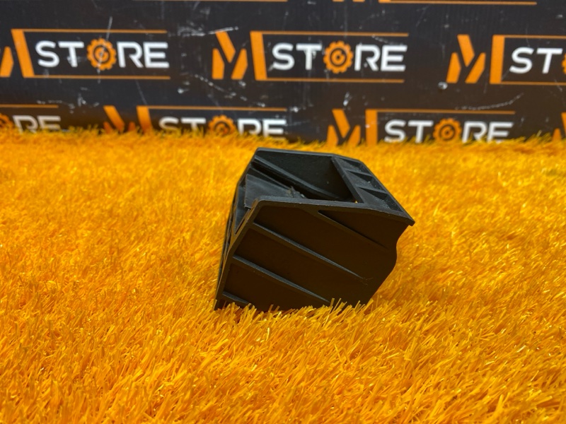 крепление радиатора, 300 рублей, Красноярск