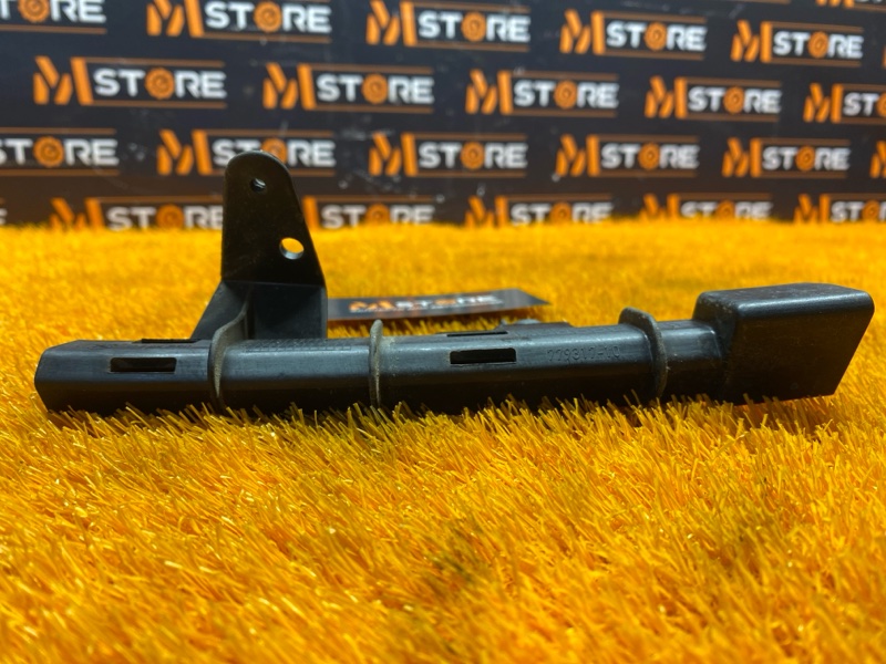 кронштейн, 400 рублей, Красноярск