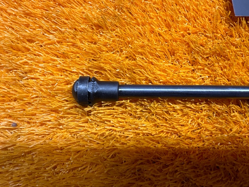 Амортизатор пола багажника, 900 рублей, Красноярск