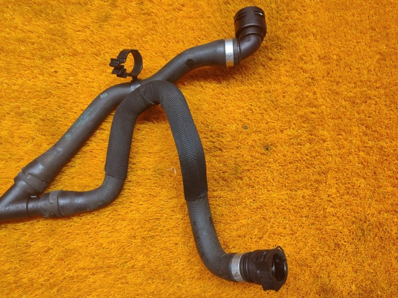 Патрубок системы охлаждения, 1000 рублей, Красноярск