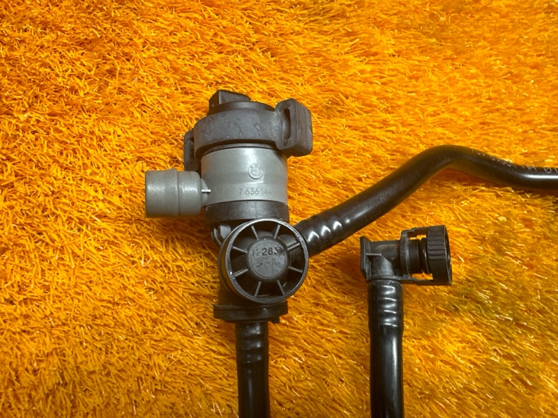 Клапан вентиляции топливного бака, 1540 рублей, Красноярск