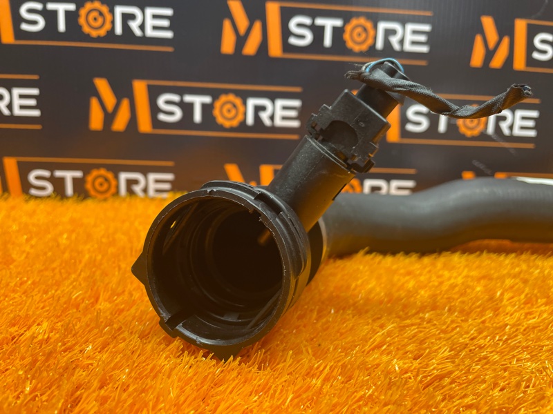 Патрубок системы охлаждения, 1000 рублей, Красноярск