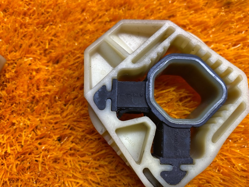 крепление радиатора, 500 рублей, Красноярск