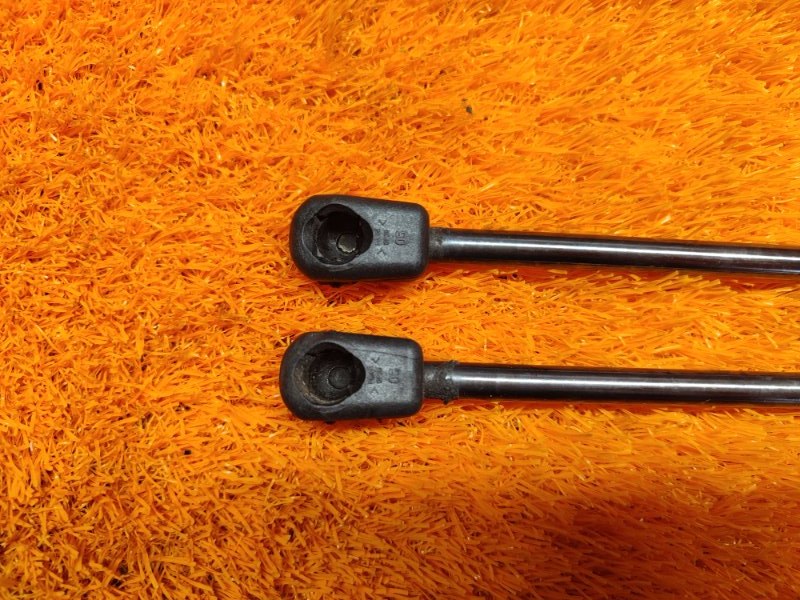 амортизатор багажника, 500 рублей, Красноярск